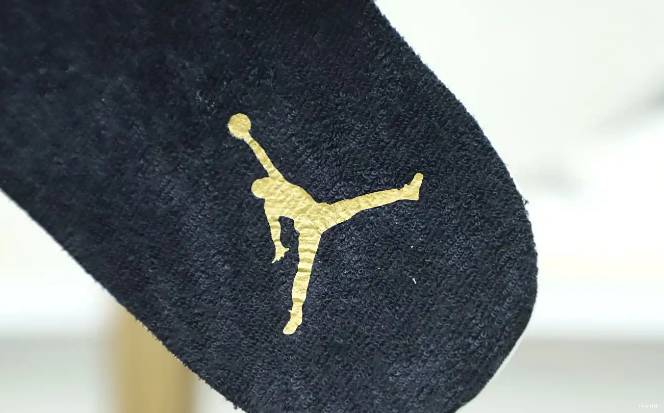 BLUE JORDAN AIR RETRO 11 GAMMA 0628